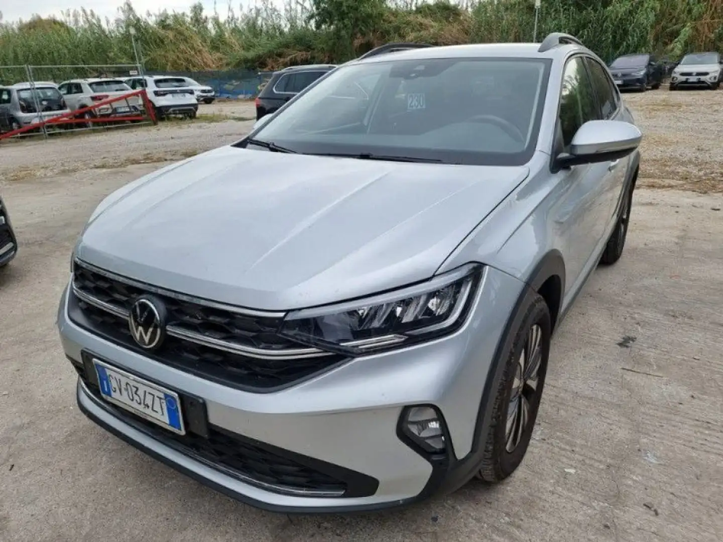 Volkswagen Taigo 1.0 TSI 110 CV DSG Neopatentati NO VINCOLI PREZZO Argent - 1