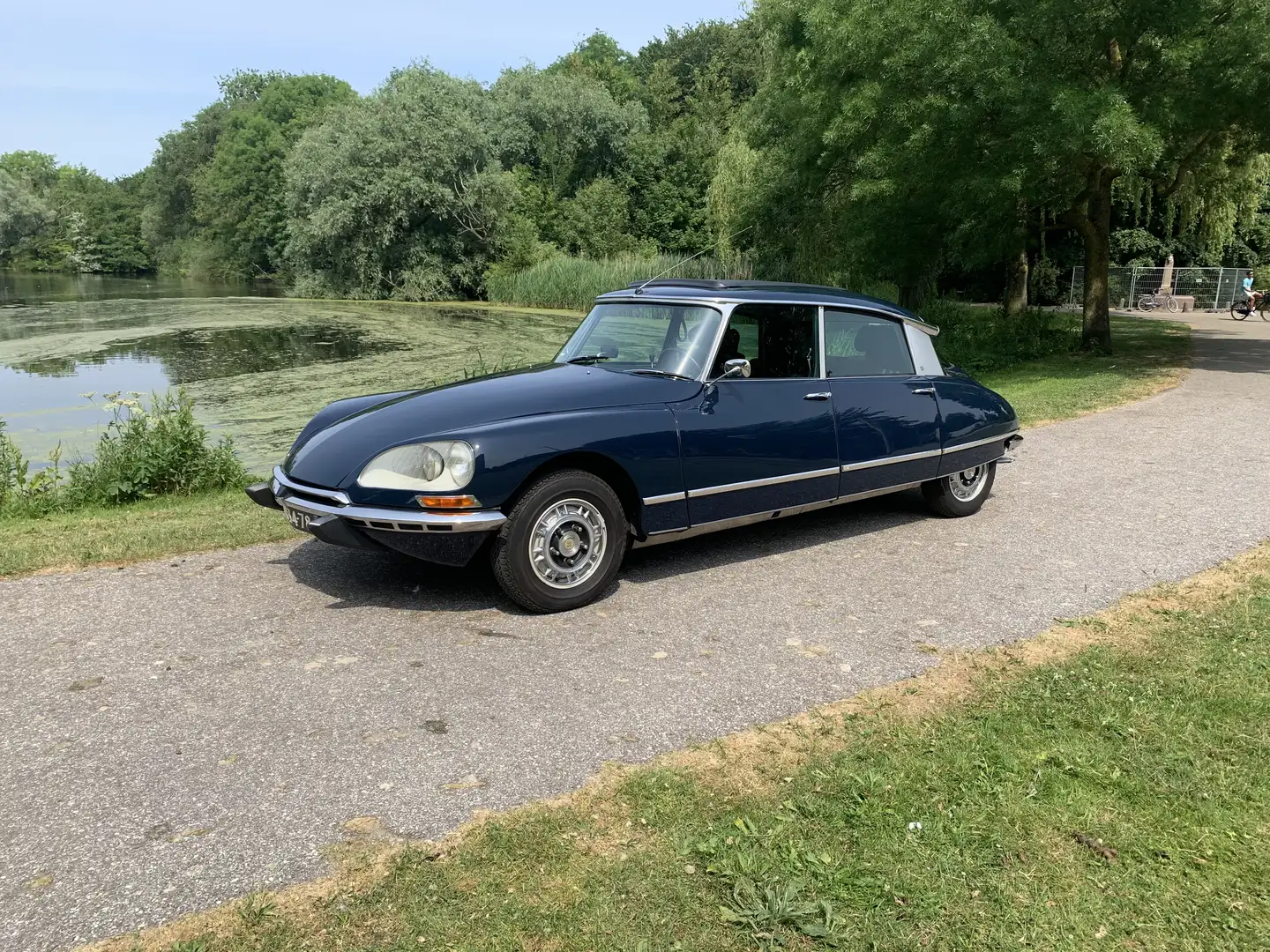 Citroen DS 21 H - 1
