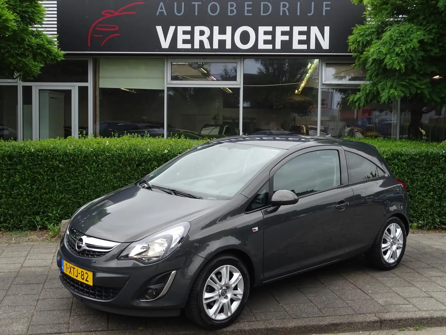 Opel Corsa 1.4-16V BlitZ - NAVIGATIE - CLIMATE / CRUISE - TRE Gris - 1