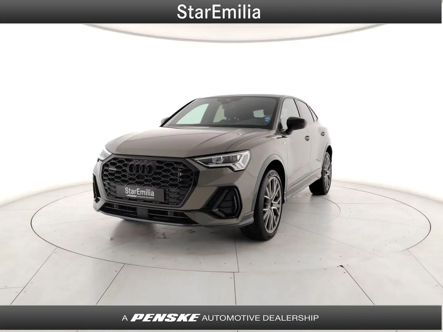 Audi Q3 Q3 SPB 40 TDI quattro S tronic S line edition Grau - 1