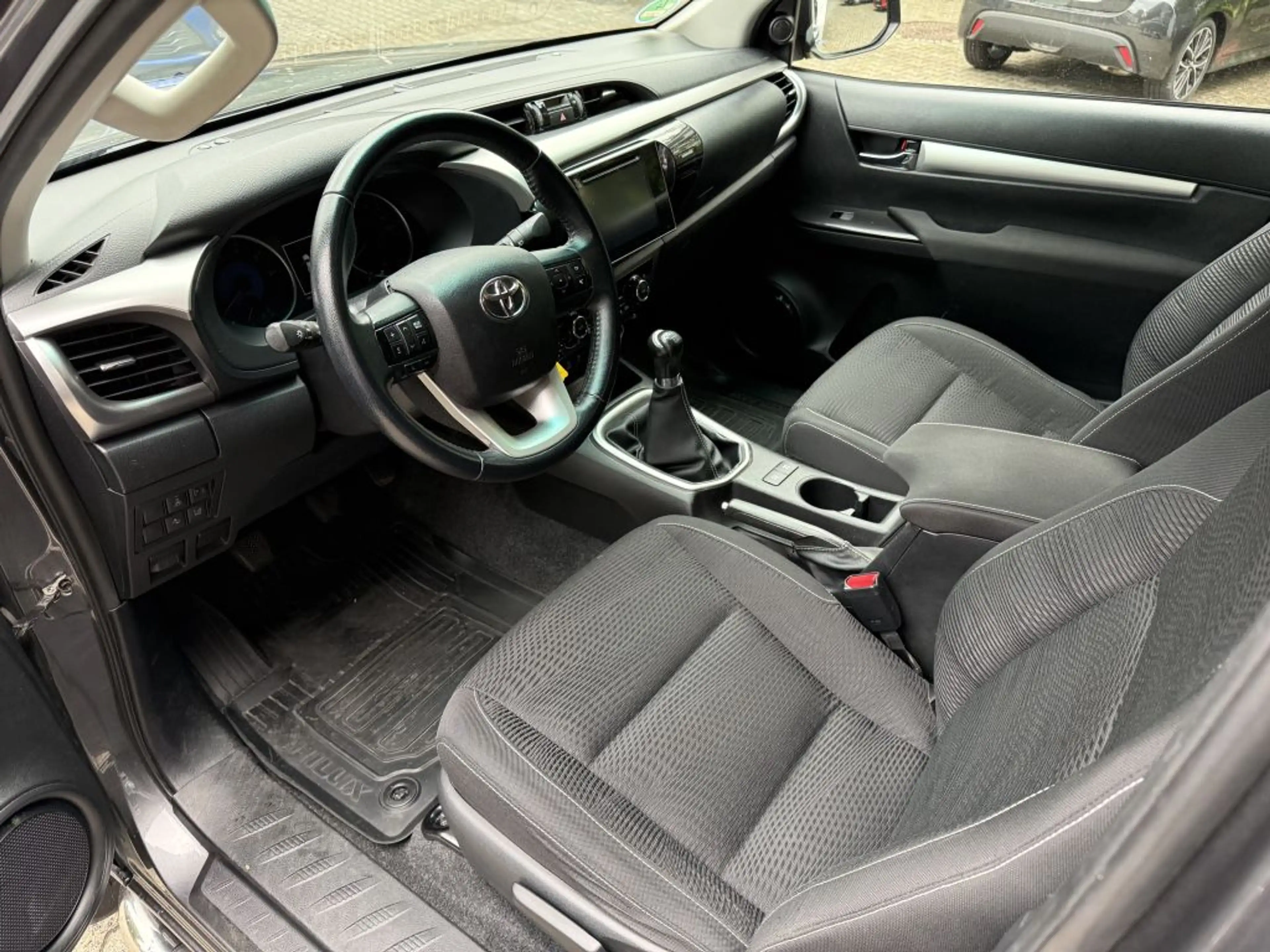 Toyota Hilux 4x4 Extra Cab Comfort *Hardtop*AHK* — photo 6