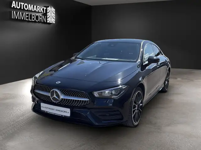 Mercedes-Benz CLA view 3