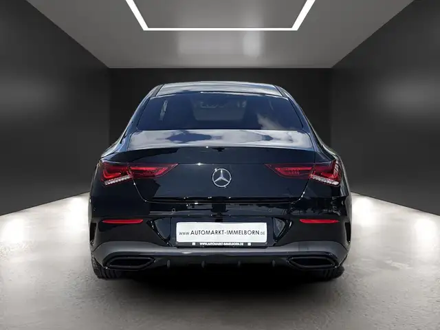 Mercedes-Benz CLA view 9