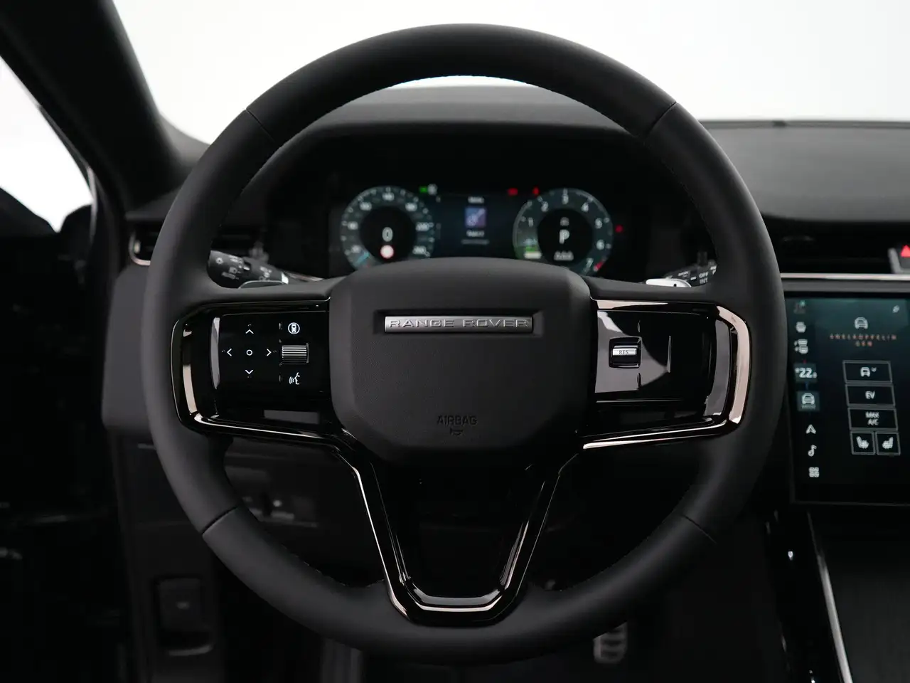 Land Rover Range Rover Evoque 2026 — фото 15