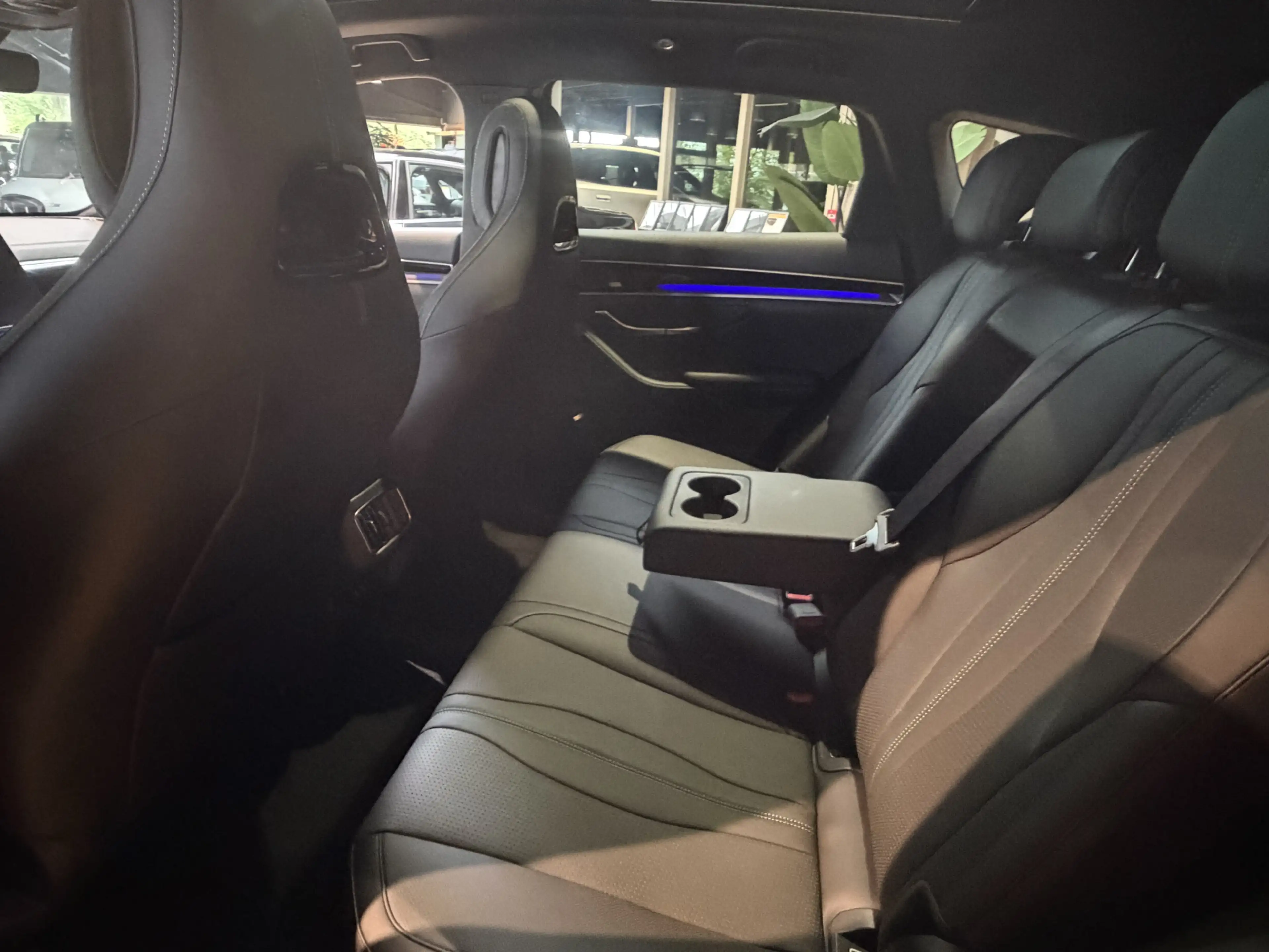 BYD Seal U 1.5 T DM-i AWD Design BLACK EDITION | 324pk | pano — photo 16