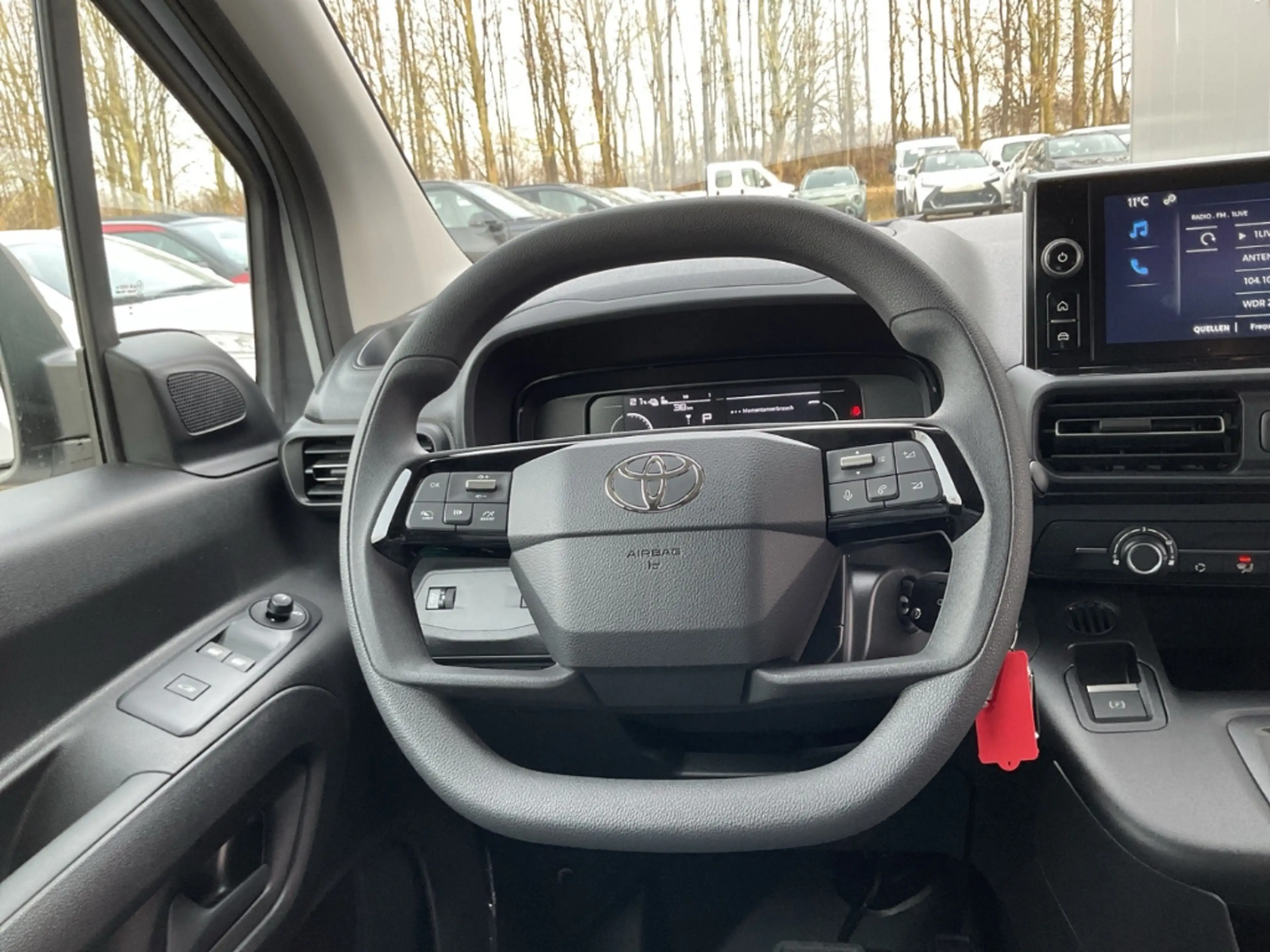 Toyota Proace City L1 Electric Meister LED Apple CarPlay Android Auto — photo 13