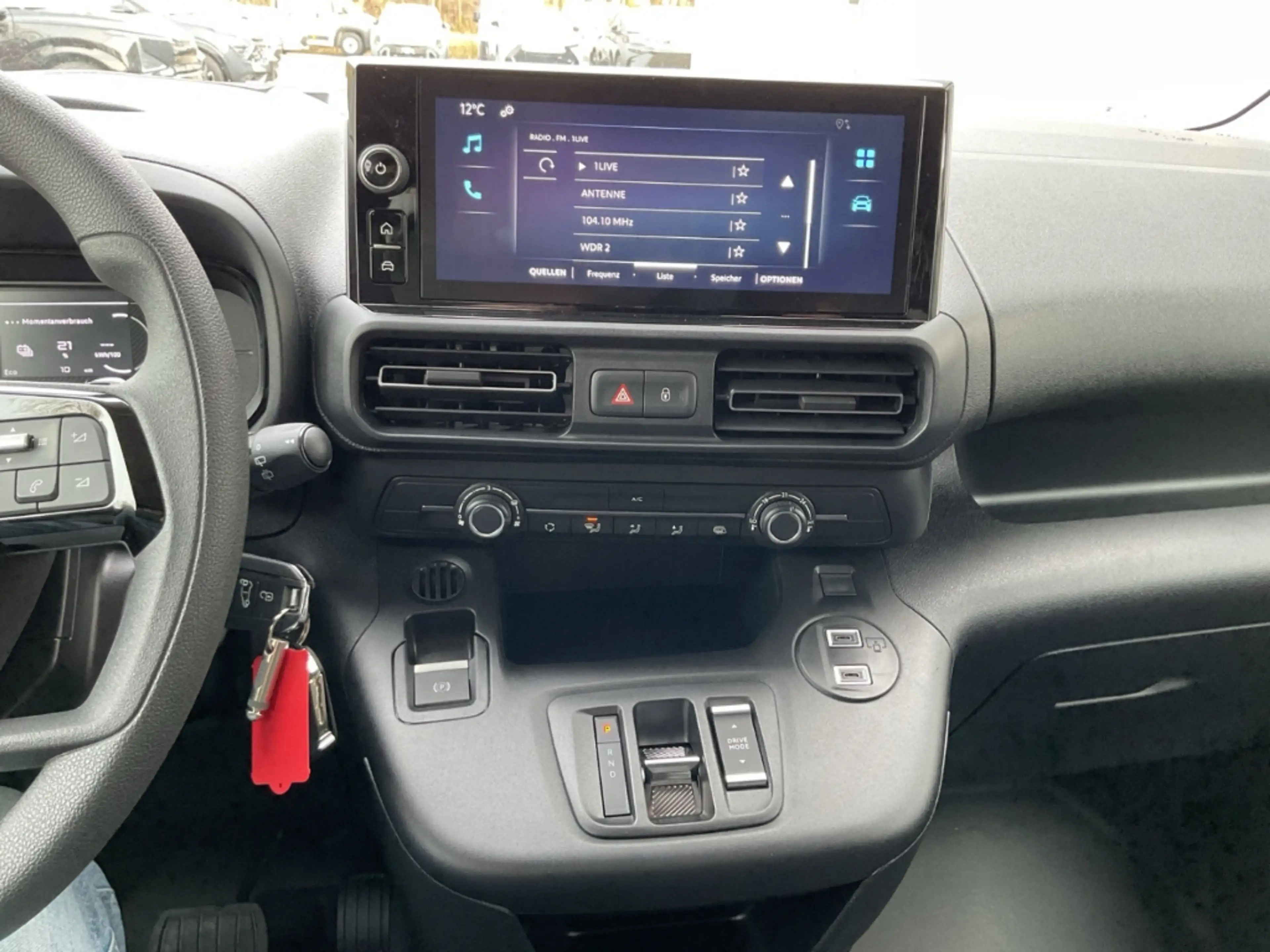 Toyota Proace City L1 Electric Meister LED Apple CarPlay Android Auto — photo 15