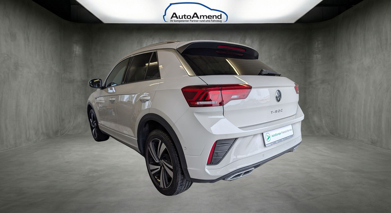 Volkswagen T-Roc 1.5 TSI DSG R-Line LED ACC RFK SHZ IQ DRIVE APP — photo 3