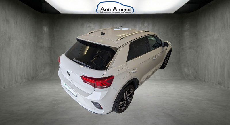 Volkswagen T-Roc 1.5 TSI DSG R-Line LED ACC RFK SHZ IQ DRIVE APP — photo 8