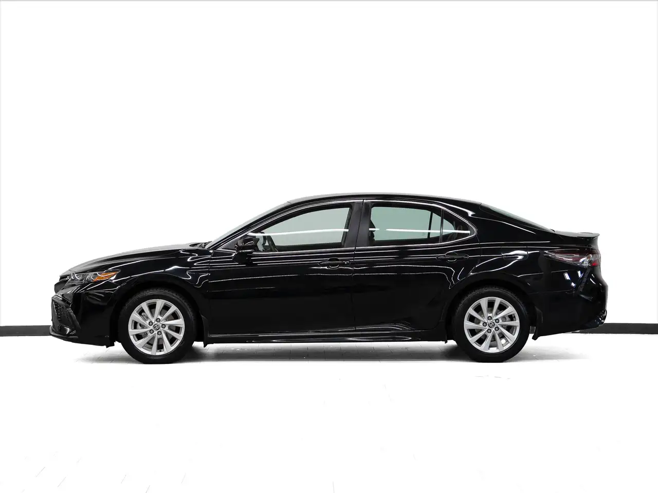 Toyota Camry снимка Toyota Camry
