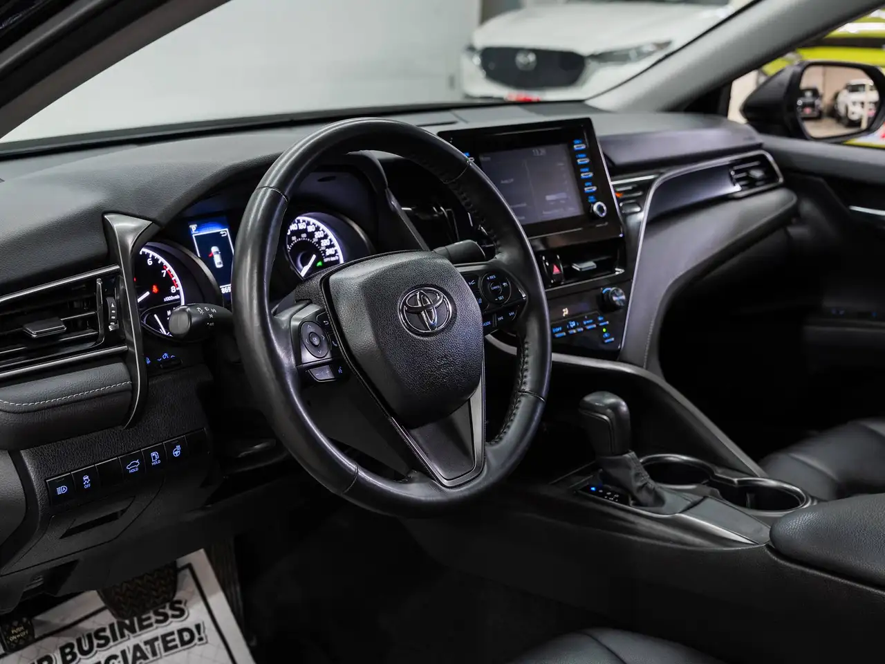 Toyota Camry снимка Toyota Camry
