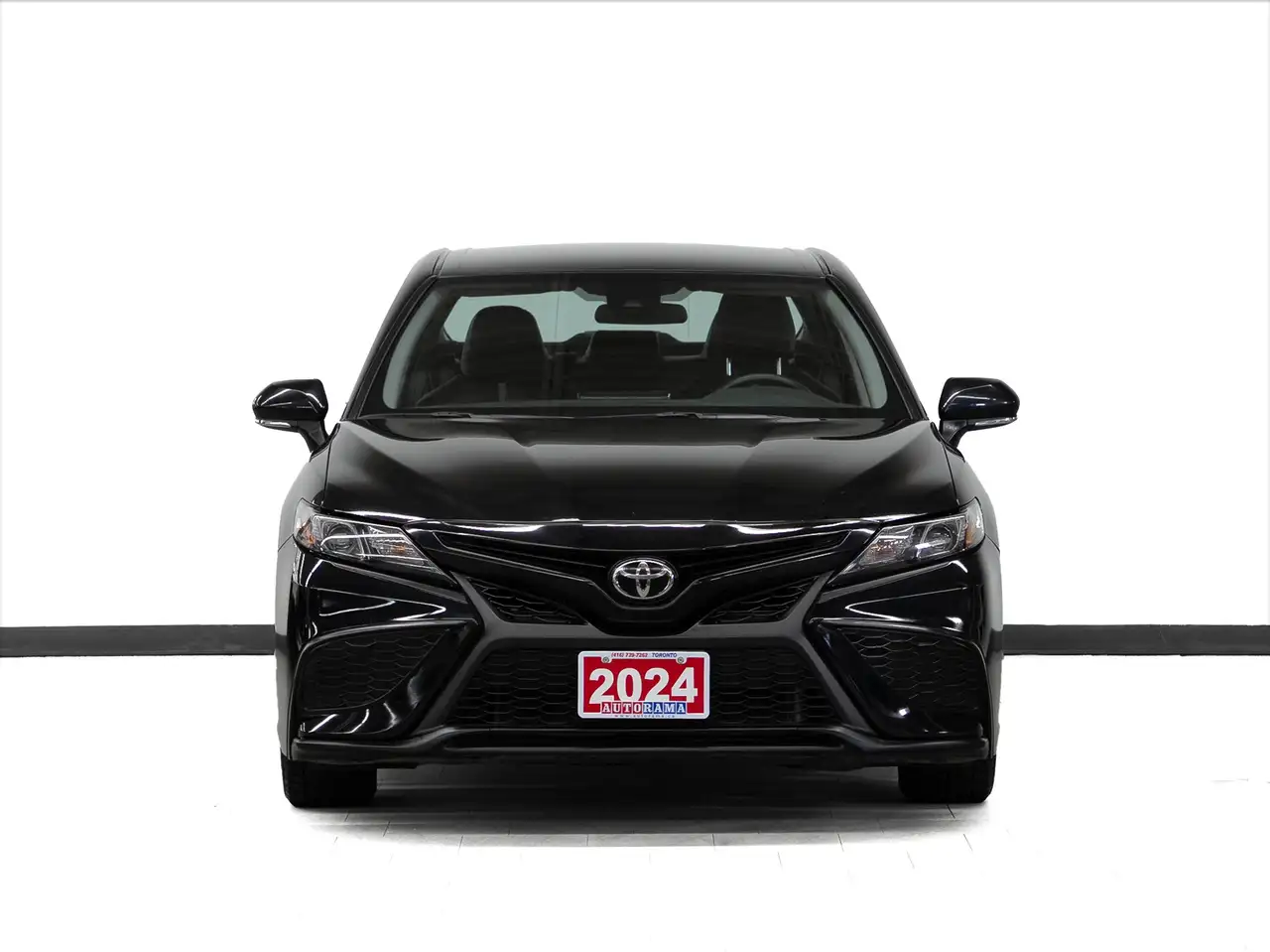 Toyota Camry снимка Toyota Camry