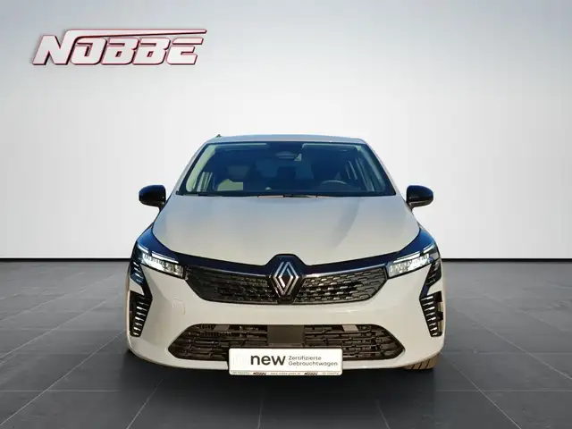 Renault Clio view 8