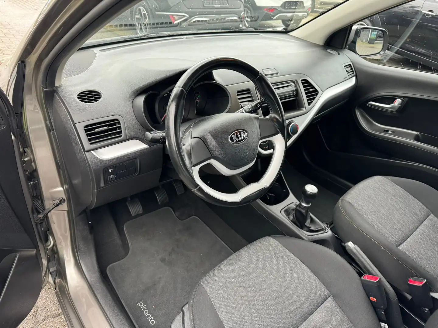 Kia Picanto 1.0 CVVT airco, 4x elek ramen, centrl afstand Šedá - 2