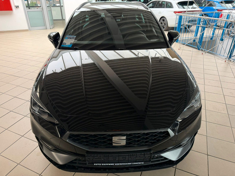 SEAT Leon 2.0 TDI 110kW FR Black Edition DSG SP — photo 3