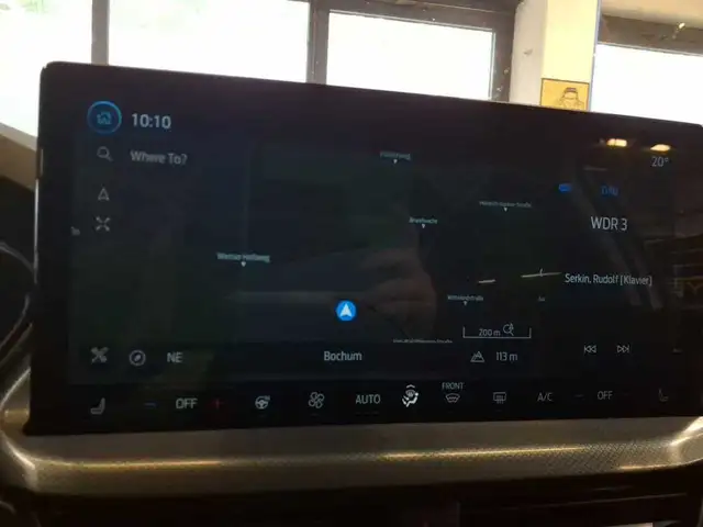 Ford Focus view 14