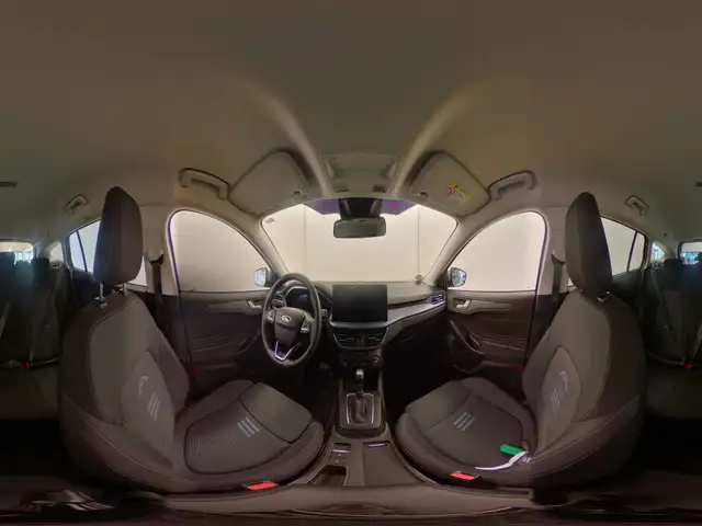 Ford Focus view 7