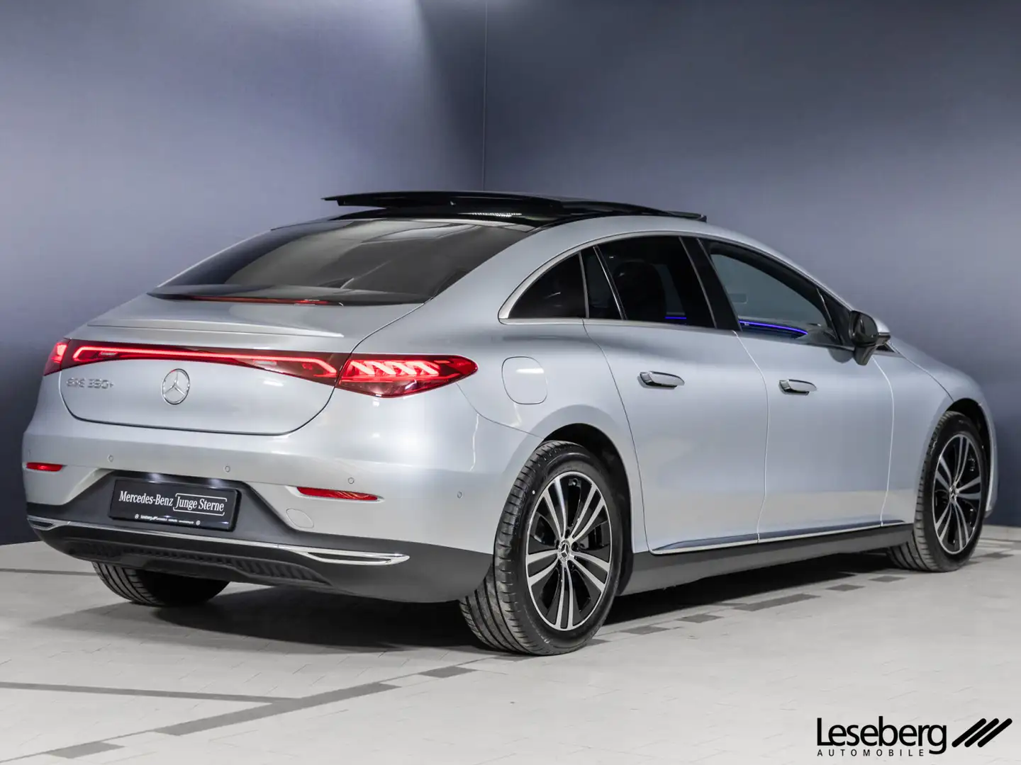 Mercedes-Benz EQE 350 EQE 350+ Electric Art DIG.LIGHT/Pano/360°/Memory Silber - 2
