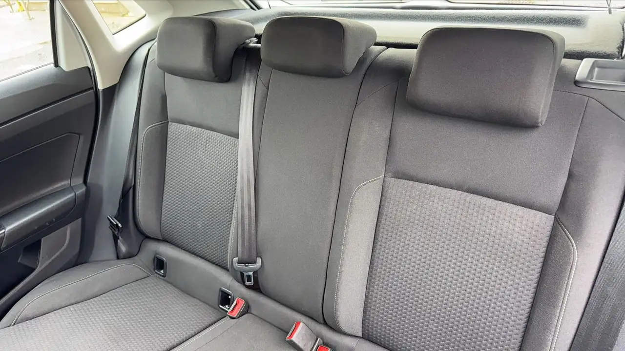 Volkswagen Polo Citadine 5 portes — photo 9