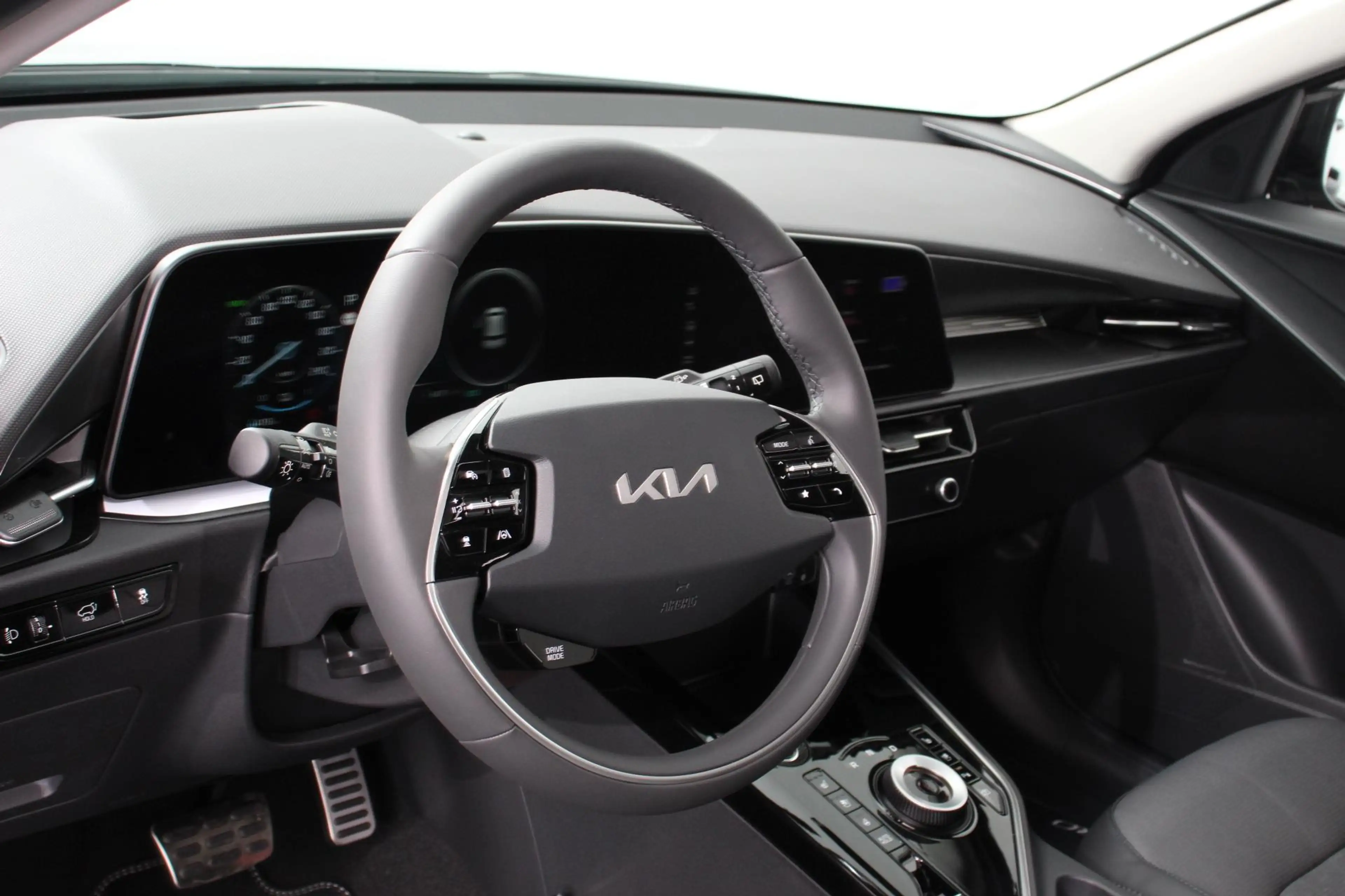 Kia e-Niro EV ExecutiveLine 64.8 kWh Navigatie Half Leder Sch — photo 2