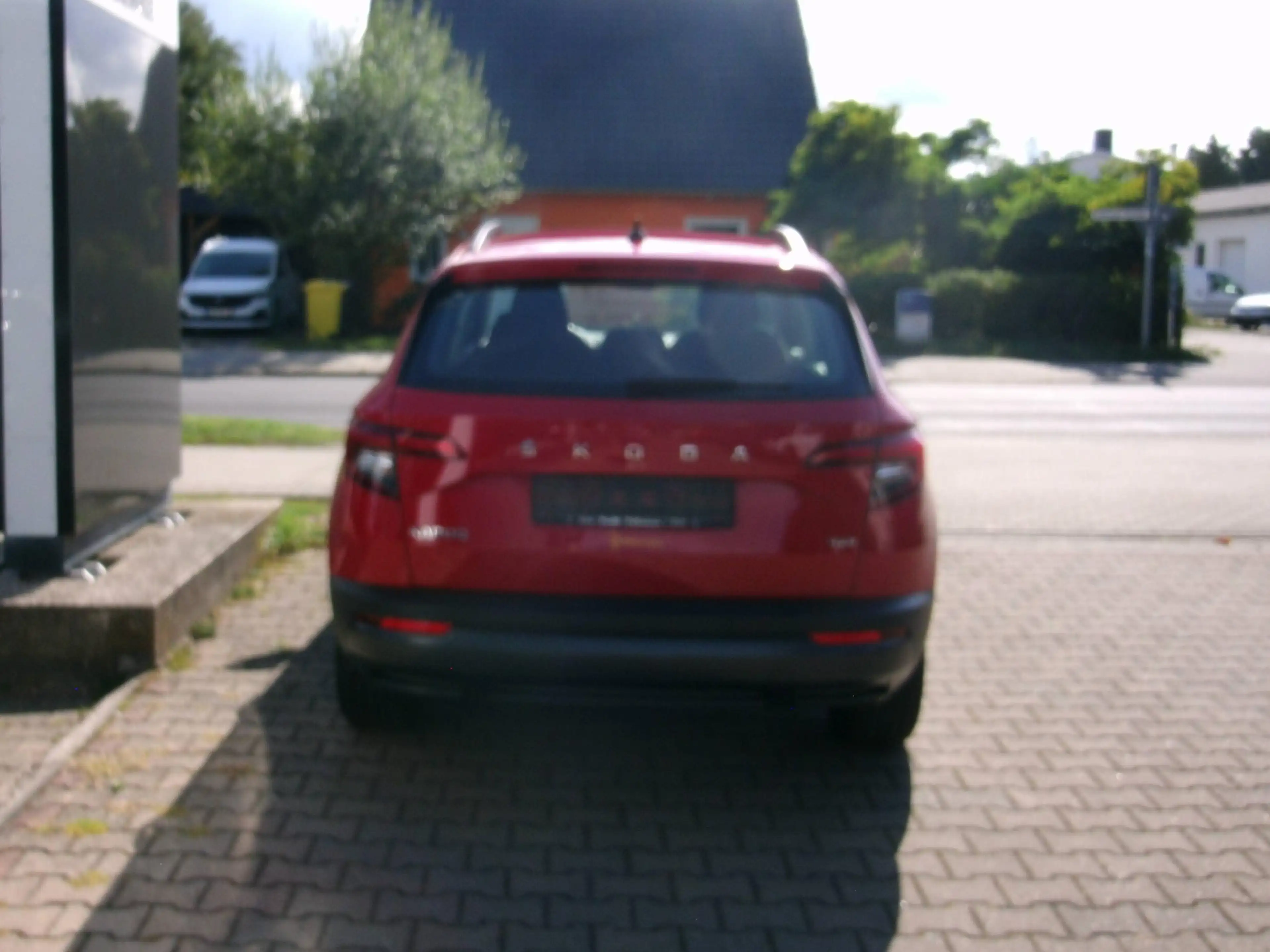 Skoda Karoq Ambition 4x4 — photo 3