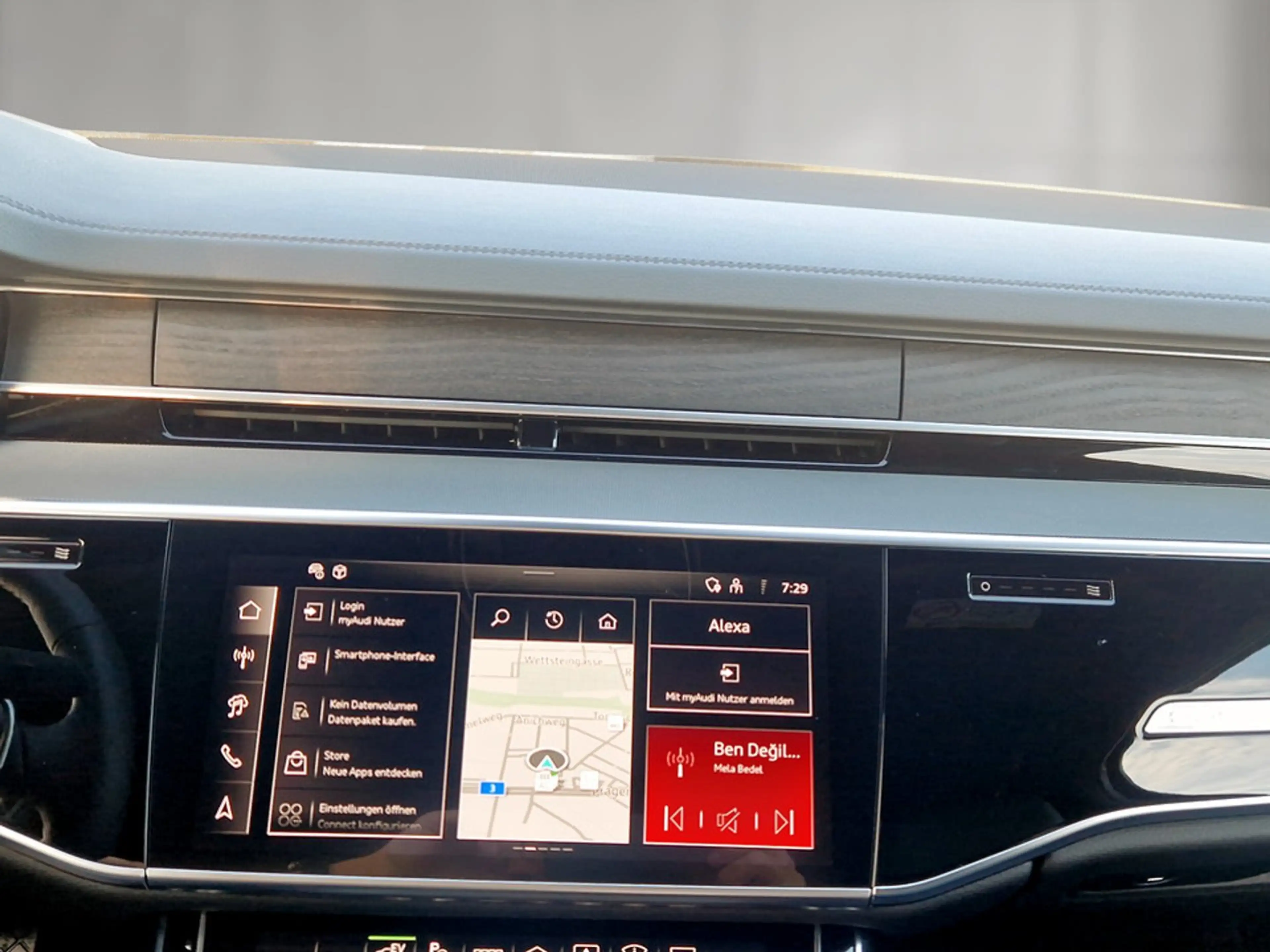 Audi A8 60 TFSI e quattro — photo 12
