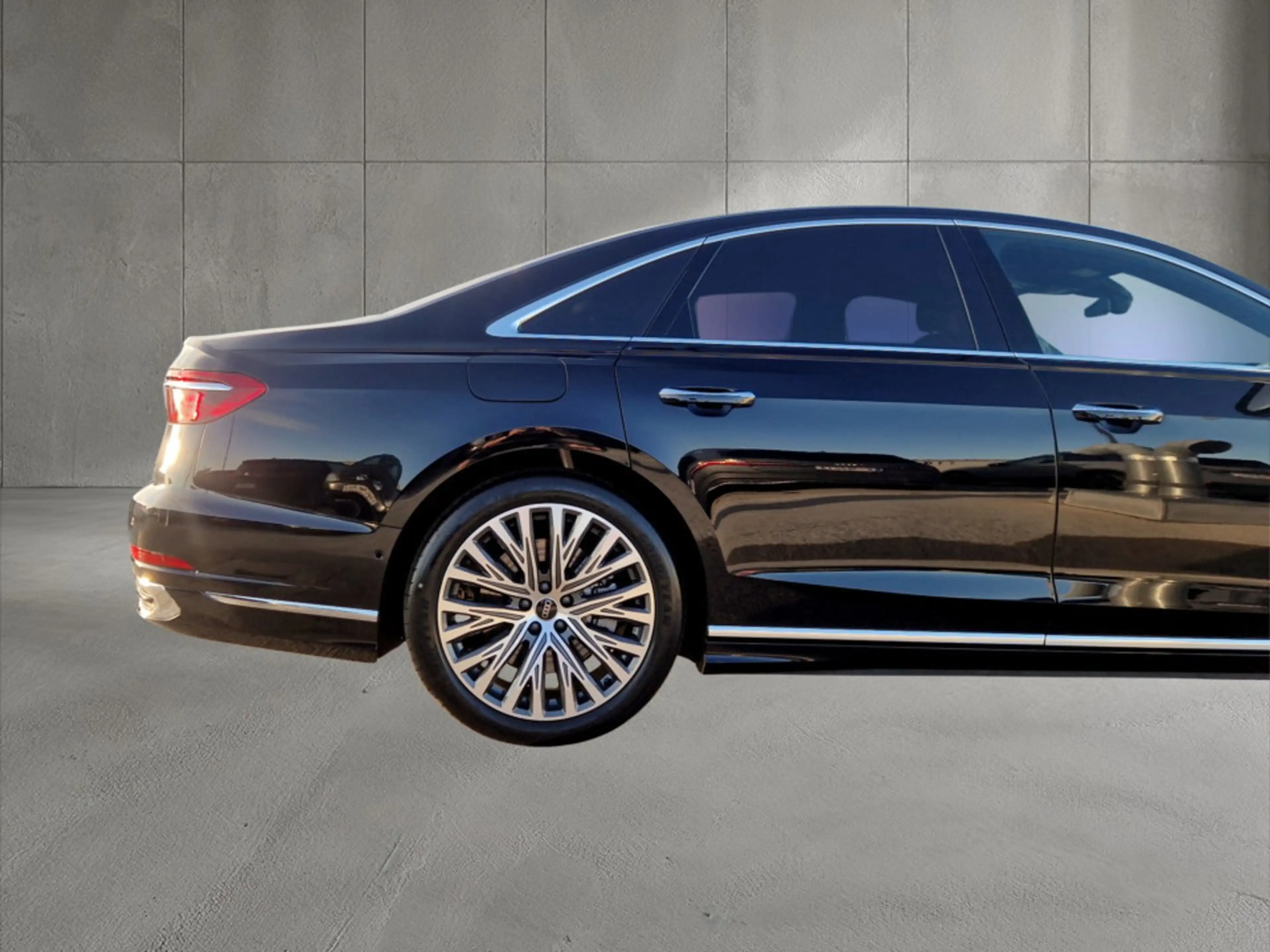 Audi A8 60 TFSI e quattro — photo 15