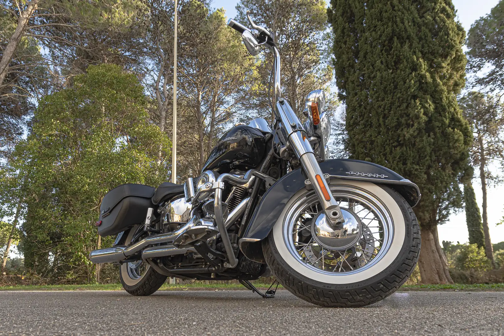 Harley-Davidson Softail deluxe - 1