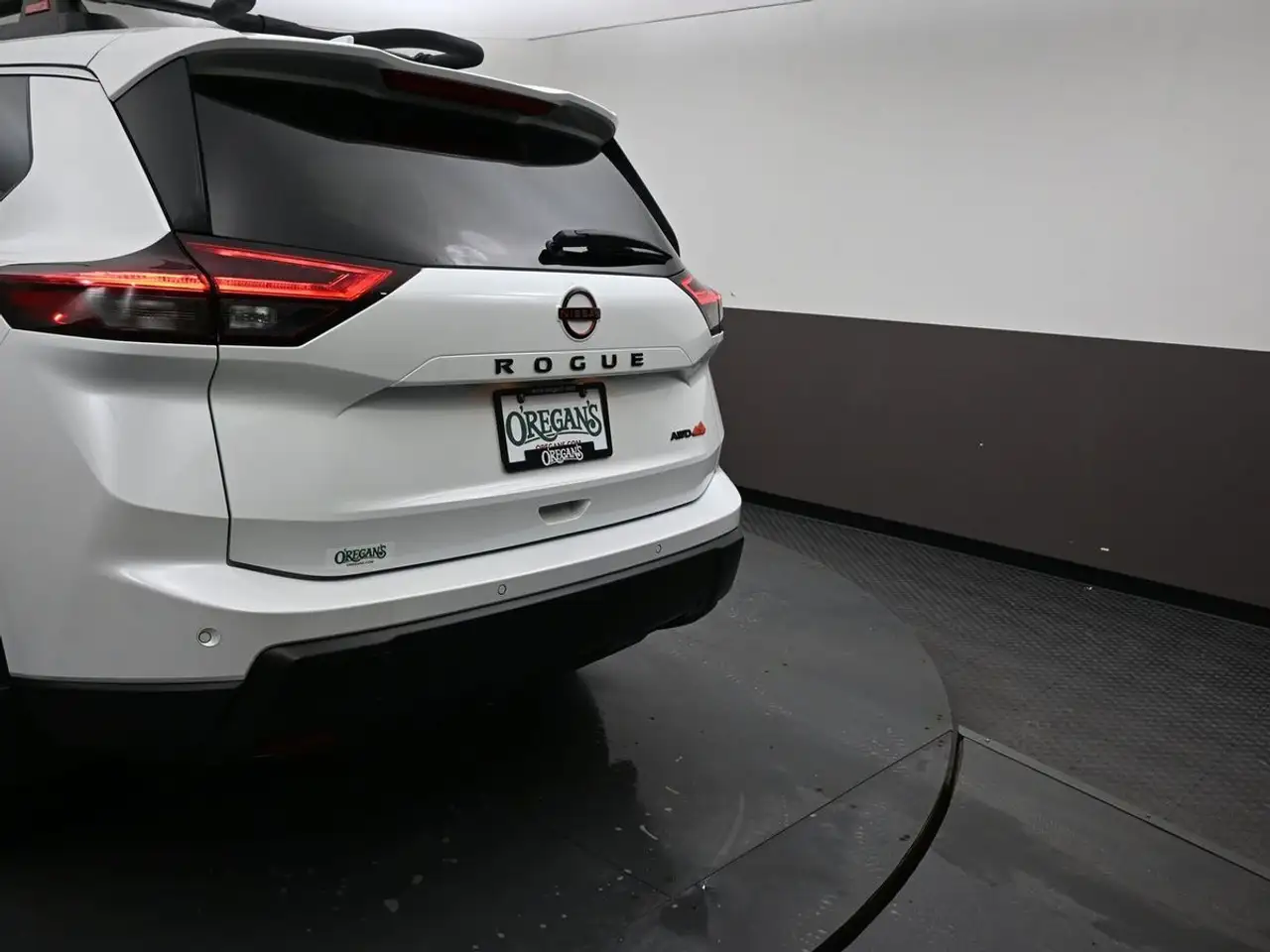Nissan Rogue снимка Nissan Rogue