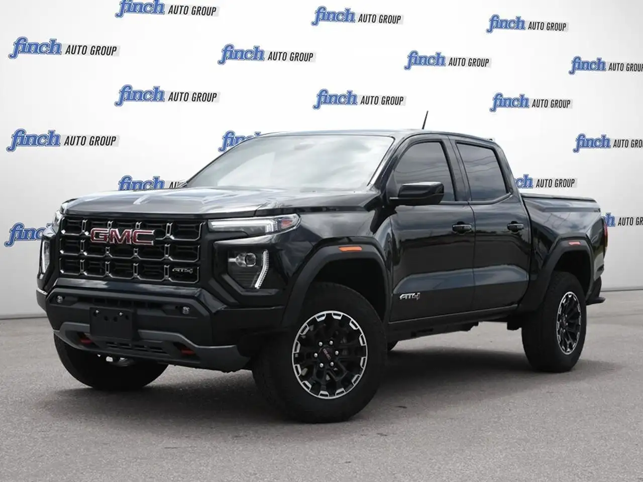 GMC Canyon снимка GMC Canyon
