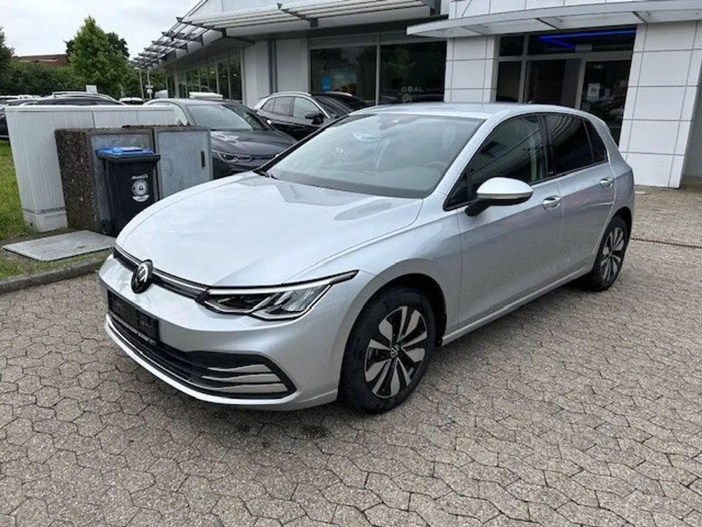 Volkswagen Golf Move 1,0l DSG NAVI KAMERA Silber - 1