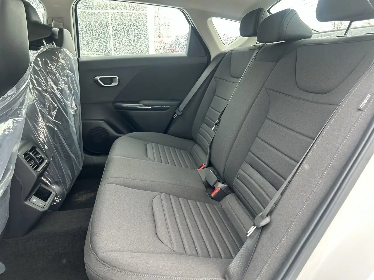 Kia K4 снимка Kia K4