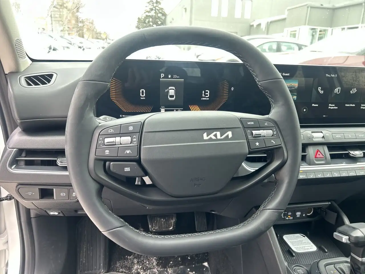 Kia K4 снимка Kia K4