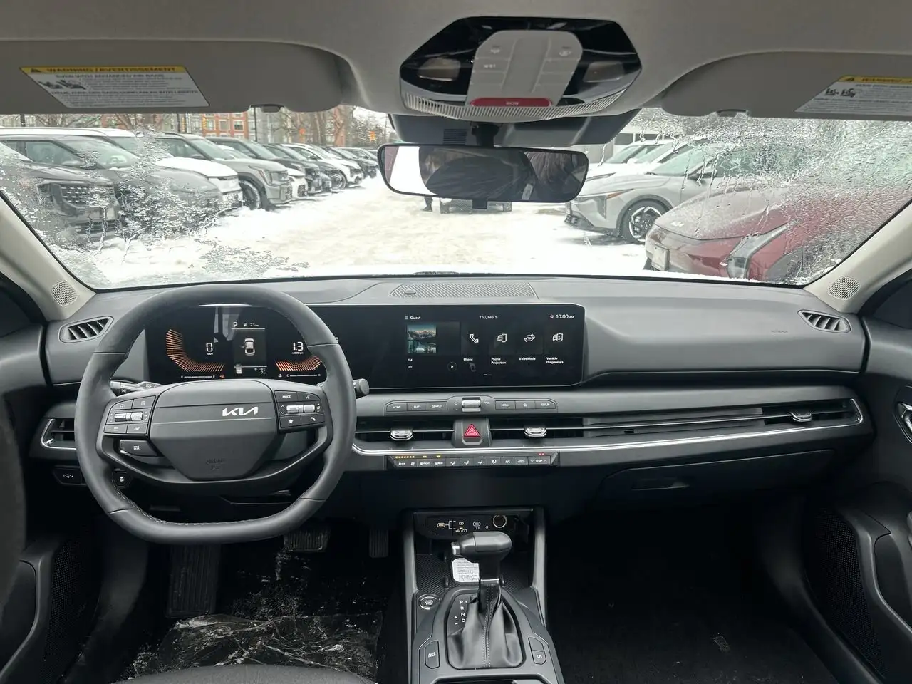 Kia K4 снимка Kia K4