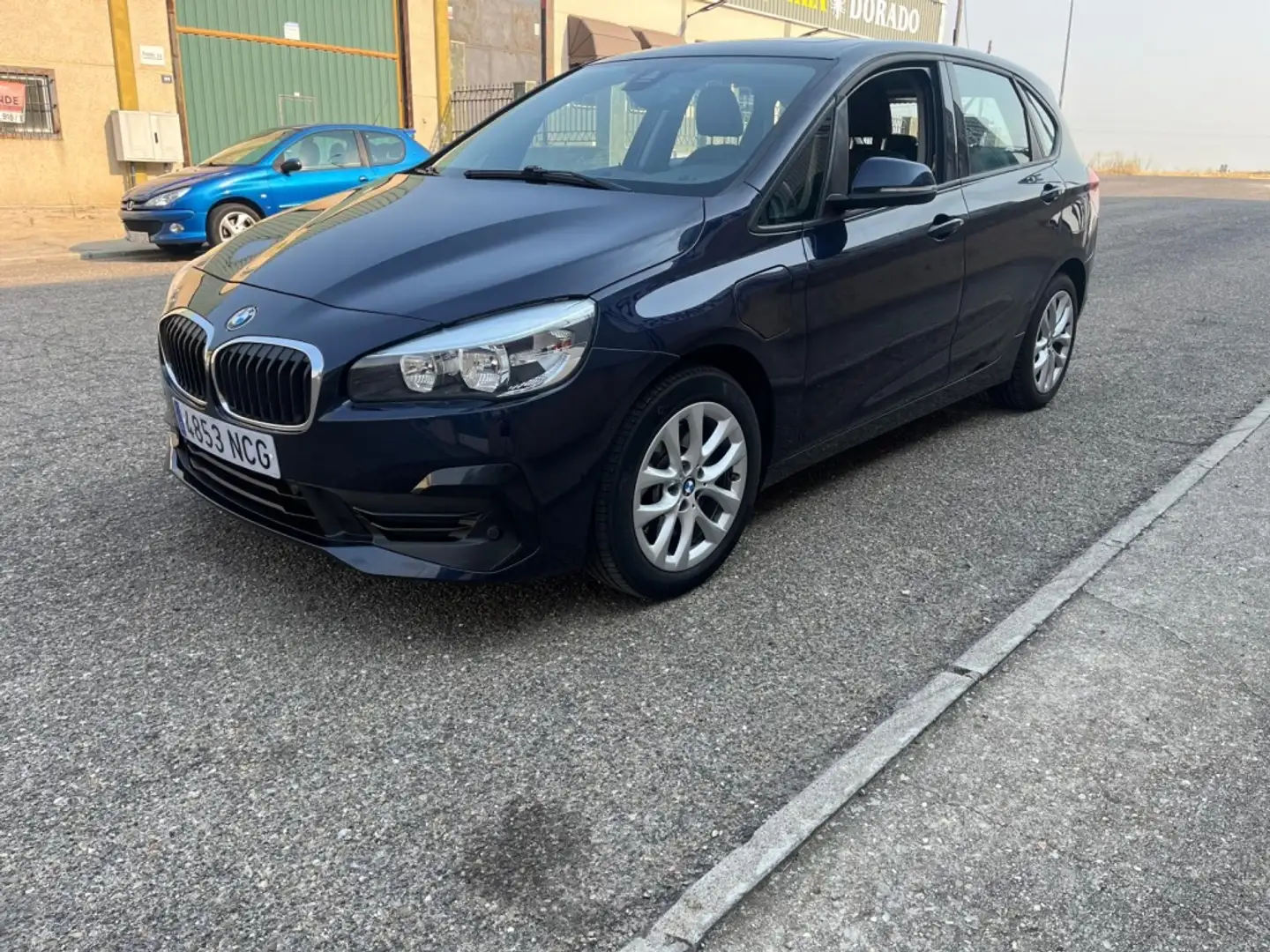 BMW Active Hybrid 5 225xe iPerformance Tourer Business Azul - 1