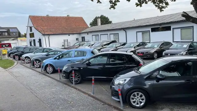 Audi Q8 50 TDI Quattro Sport // S-LINE // PANO // AHK // Ansicht 1