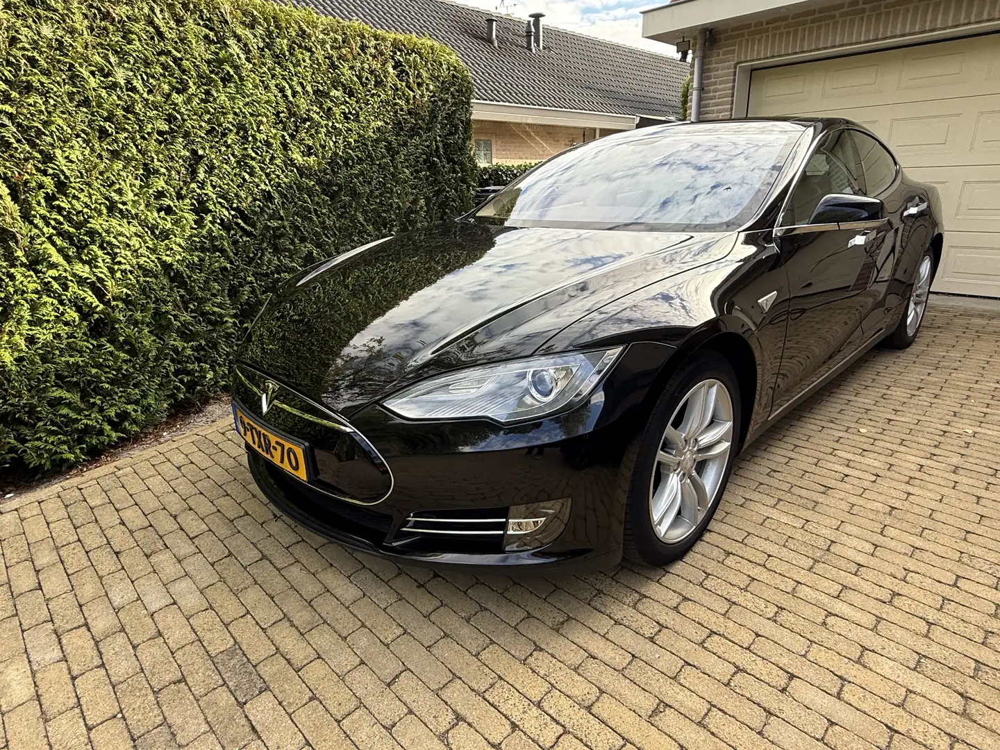 Tesla Model S tech pakket - 1