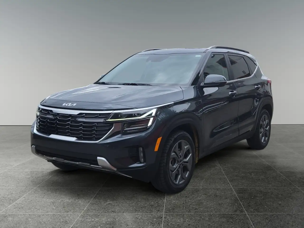 Kia Seltos снимка Kia Seltos