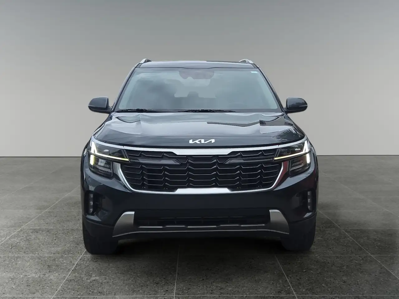 Kia Seltos снимка Kia Seltos