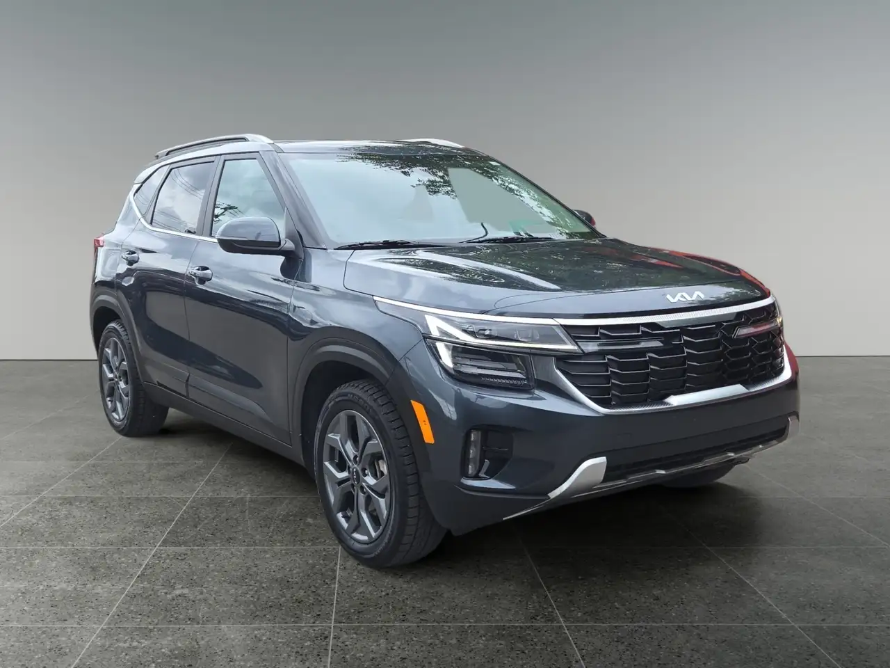 Kia Seltos снимка Kia Seltos