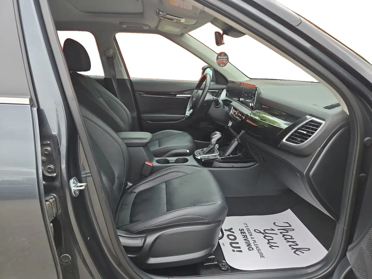 Kia Seltos снимка Kia Seltos