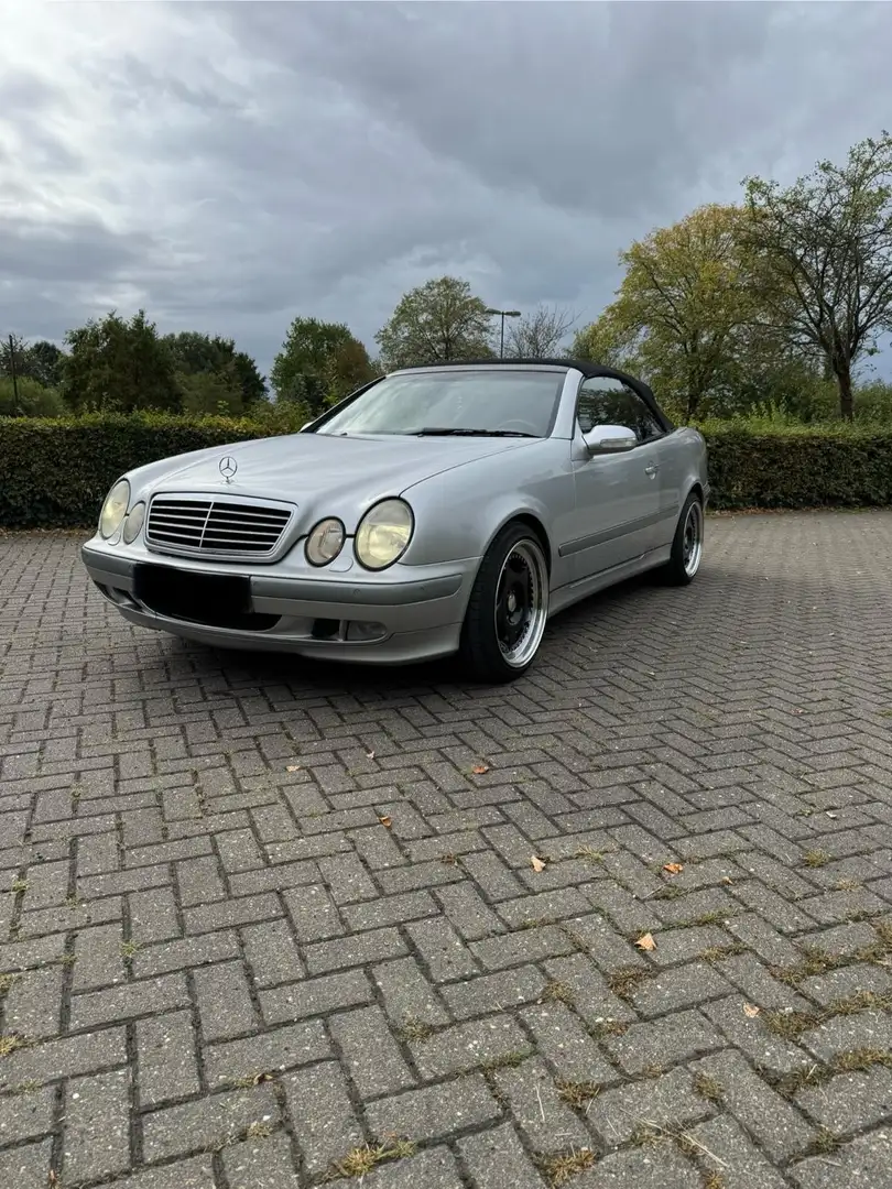 Mercedes-Benz CLK 320 Cabrio Elegance - 1