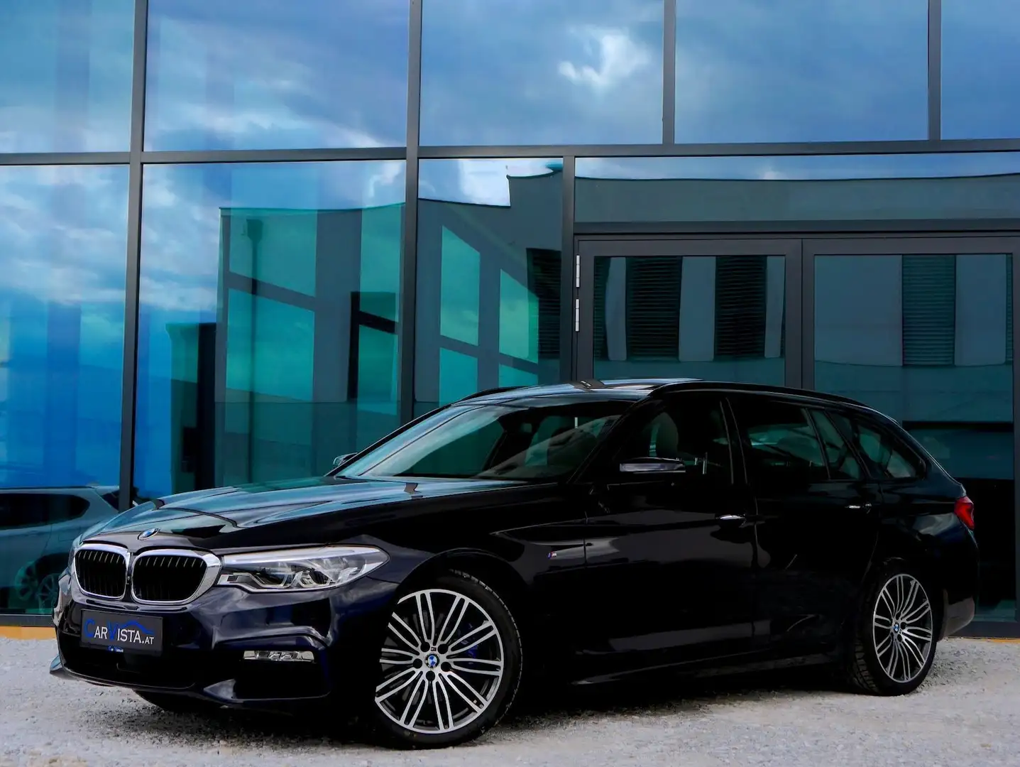 BMW 540 Touring Aut. d xDrive M Sport Schwarz - 1