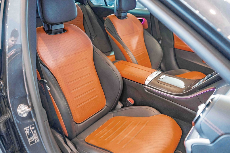 Mercedes-Benz C 220 d Lim. AMG Line Digital Light 360*Kam. Mem — photo 15