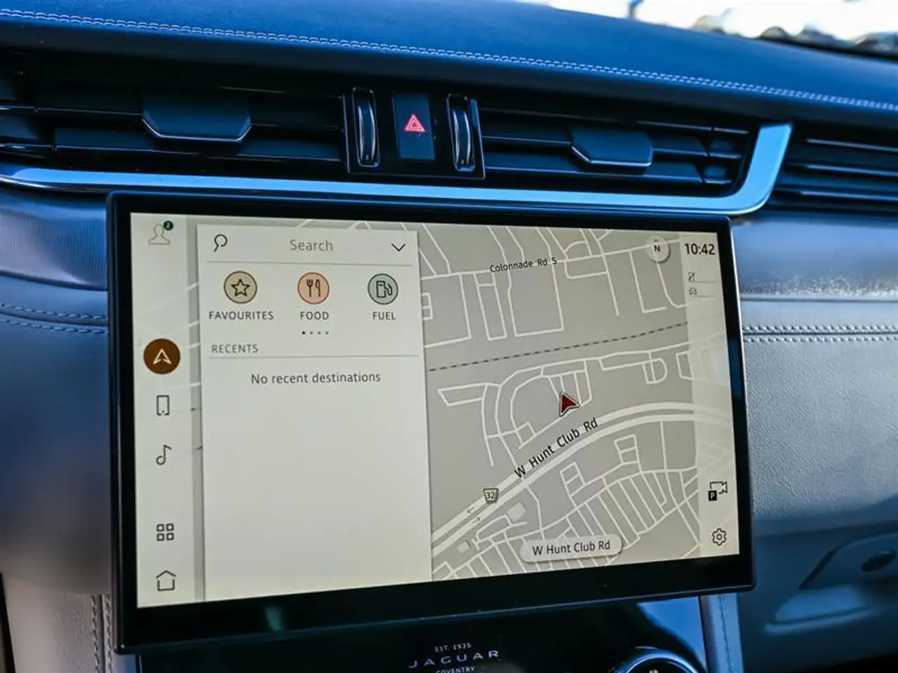 Jaguar F-Pace снимка Jaguar F-Pace