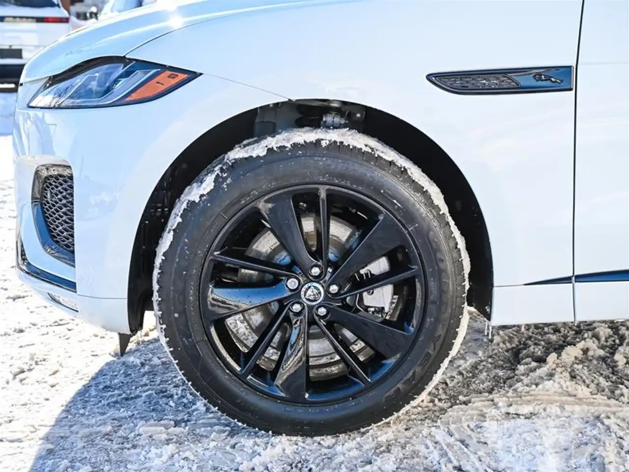 Jaguar F-Pace снимка Jaguar F-Pace