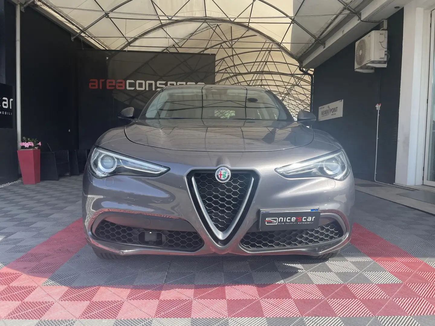 Alfa Romeo Stelvio 2.2 Turbodiesel 190 CV AT8 RWD Business Grigio - 2