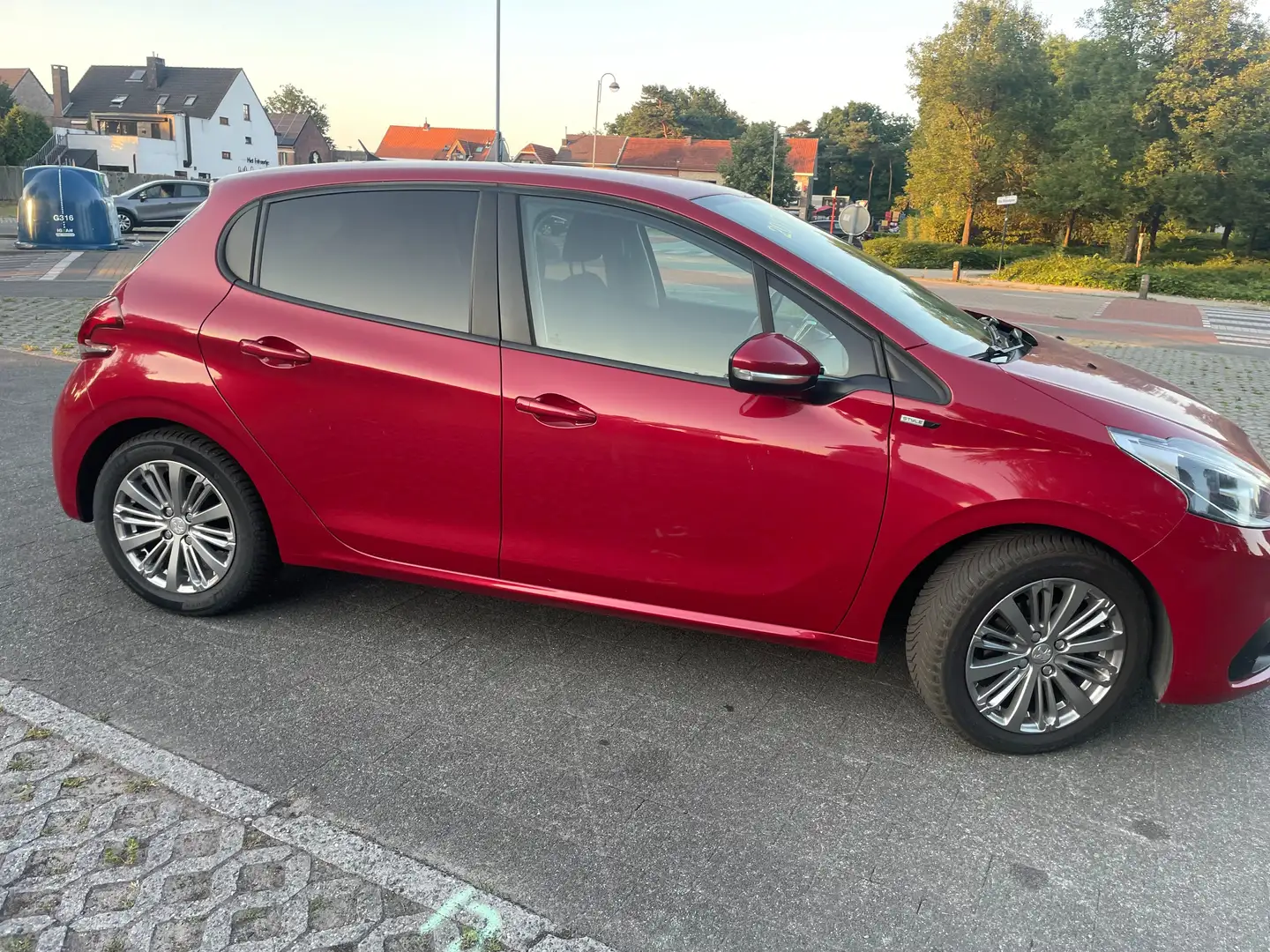Peugeot 208 208 PureTech 82 Style - 2