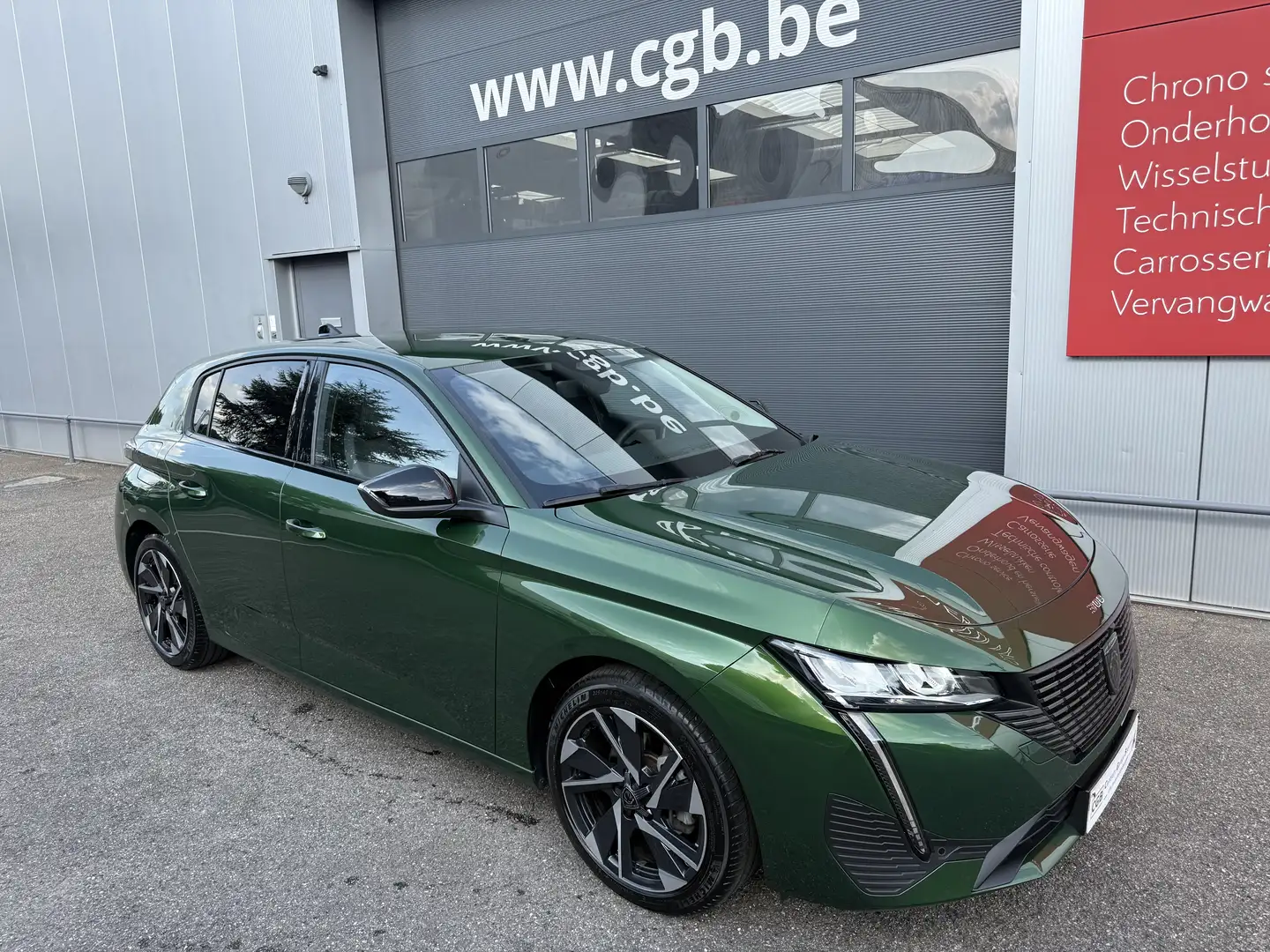 Peugeot 308 12PureTech 130pk ALLURE PACK man6 TOPPER Vert - 1