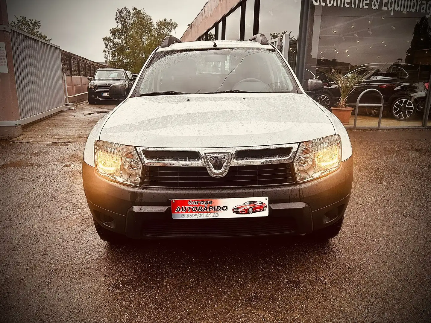 Dacia Duster 1.5 dCi 4x2 Ambiance FAP Wit - 2